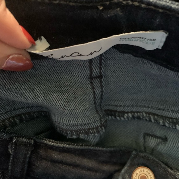 Women’s dark wash Kancan made for Maurice’s stretchy and soft jeans size 31. - Picture 13 of 14